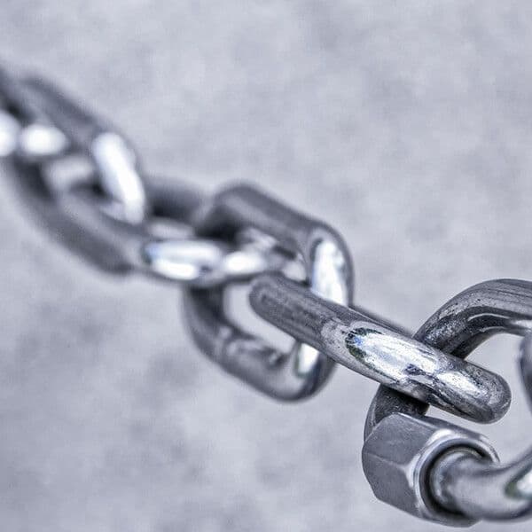 Cadena de metal